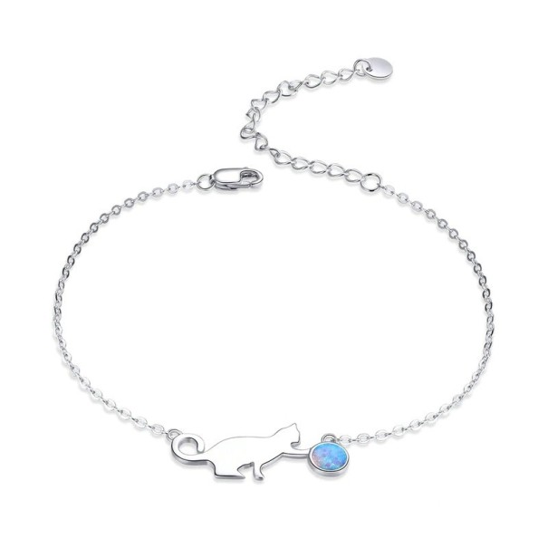 Bracelet pour femme avec un chat et un cristal 1