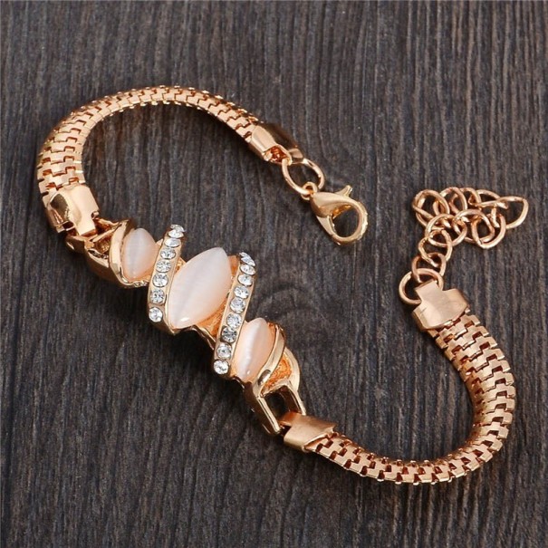 Bracelet pour femmes avec opale 1