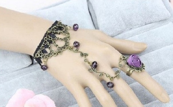 Bransoletka damska gotycka z pierścionkiem fioletowy