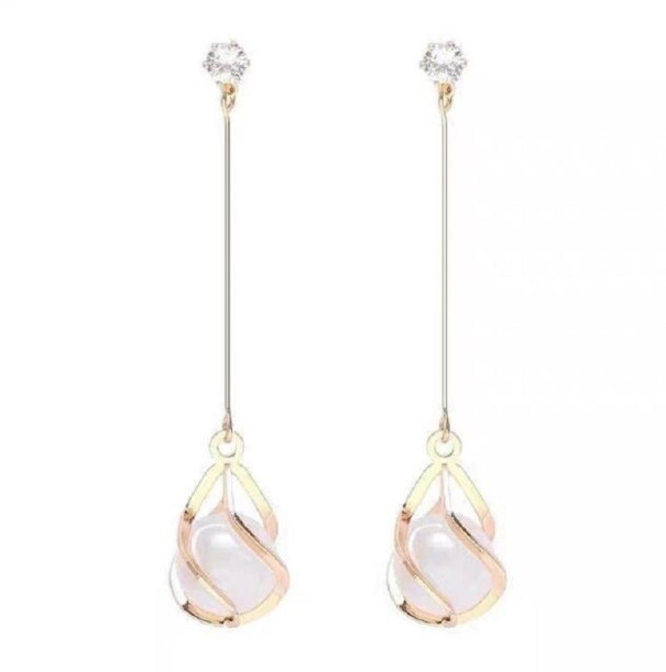 Brincos pendentes femininos com pérola C1099 dourado 2