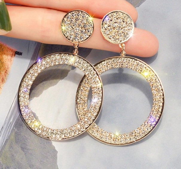 Brincos pendentes femininos em forma de argola R108 dourado