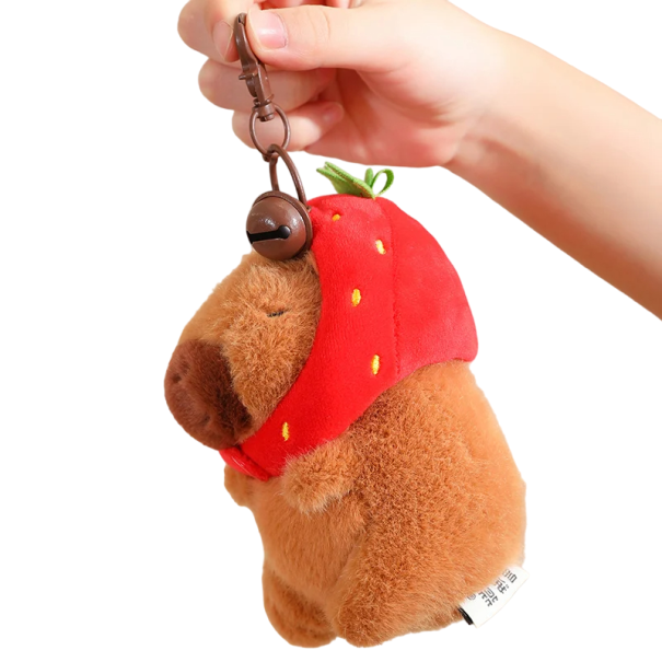 Brinquedo de peluche capivara com chapéu de morango Brinquedo de peluche em chaveiro capivara Chaveiro capivara com morango Brinquedo de peluche em chaveiro 12 cm 1