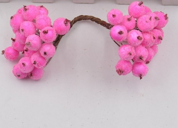 Buchet decorativ de fructe de padure artificiale 18