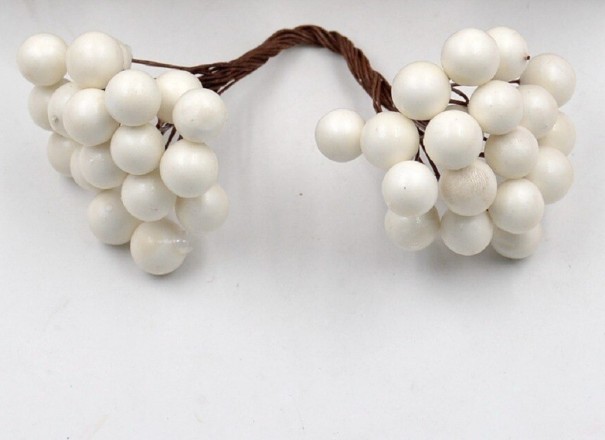 Buchet decorativ de fructe de padure artificiale 26