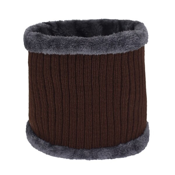 Bufanda de invierno para hombre con piel. marrón