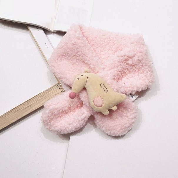 Bufanda infantil con animalito rosa claro