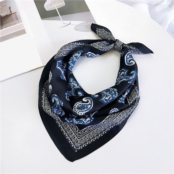 Bufanda unisex con estampado azul oscuro