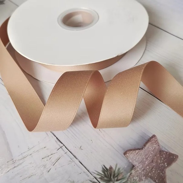 Bunte Dekorationsband 3,8 x 450 cm Vielseitiges Geschenkband für Geschenke, Dekorationen, Arrangements und Basteln in praktischer Rolle braun