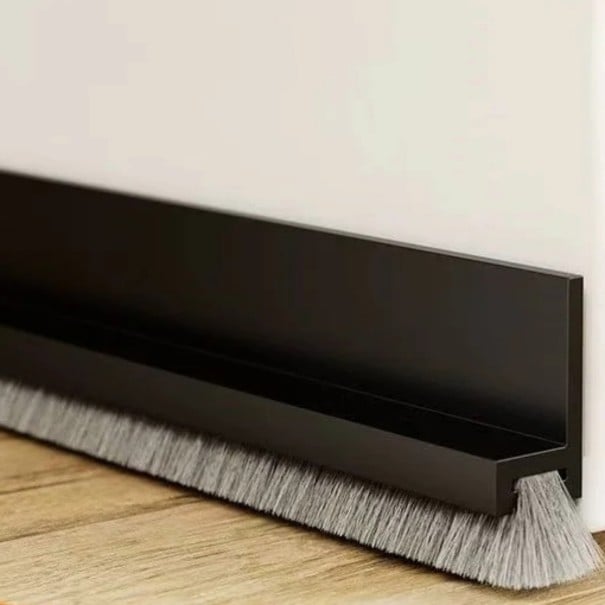 Bürstendichtung für Türen Selbstklebende Leiste 100 cm Breite 30 mm Abnehmbarer Bürste Schutz gegen Zugluft, Lärm und Insekten schwarz