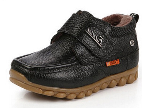 Buty zimowe chłopięce ze skóry czarny 33