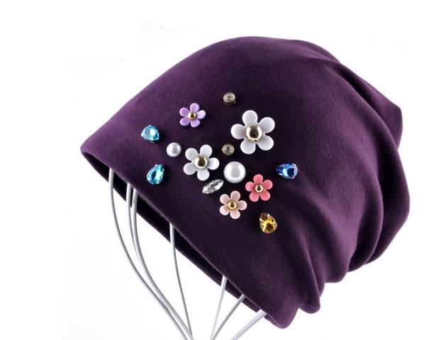 Căciulă de dama cu strasuri si flori J3089 purpurie