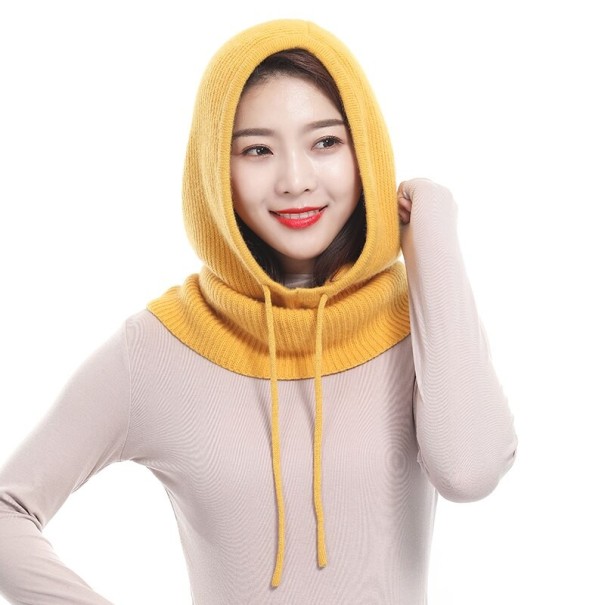 Cagoule en cachemire jaune