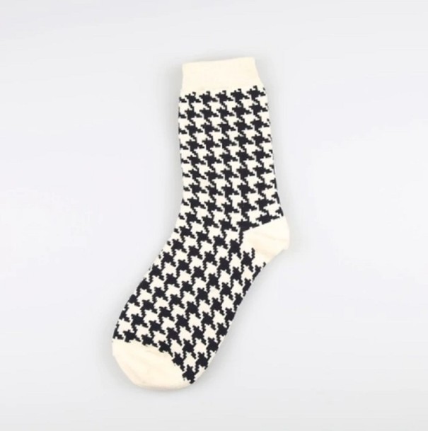 Calcetines blancos y negros 1 Calcetines blancos y negros 1
