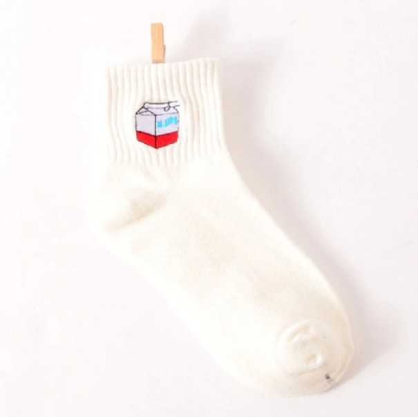 Calcetines de mujer con bordado 1