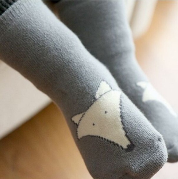 Calcetines infantiles con bordados de animales gris 2-4 años