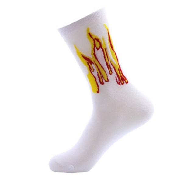 Calcetines largos de hombre con llamas 2