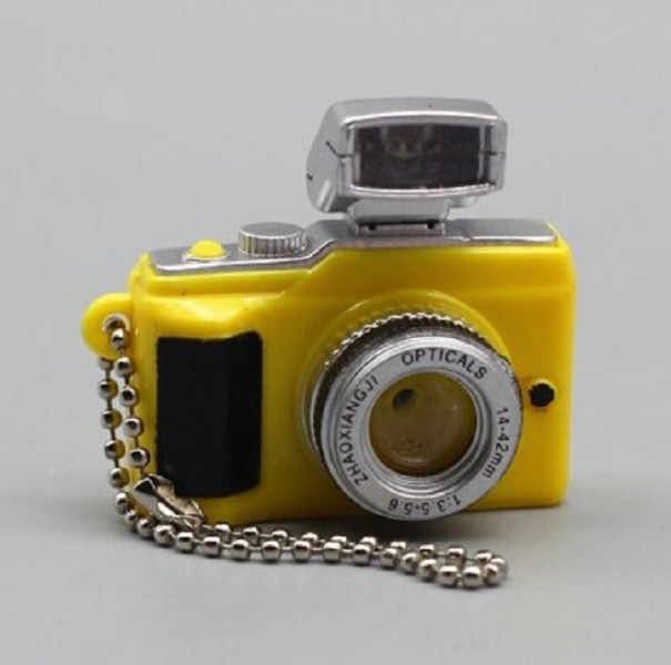 Câmara fotográfica para a boneca Barbie amarelo