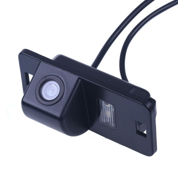 Caméra de recul pour BMW B413 1