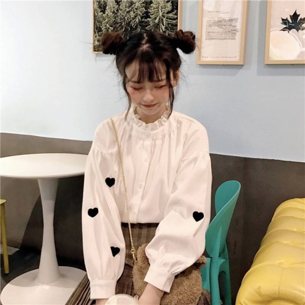 Camicia da donna ampia con cuori bianco M