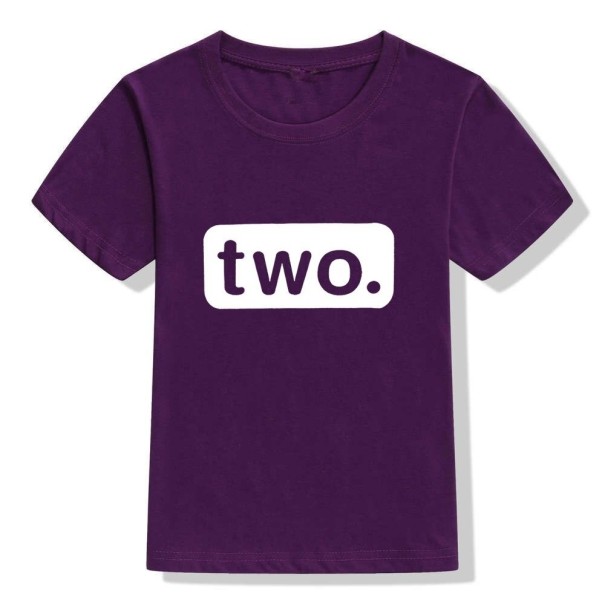 Camiseta de aniversário infantil B1578 roxo escuro 4 A