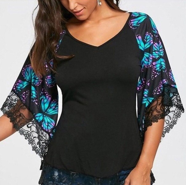 Camiseta de mujer con mangas sueltas azul claro M Camiseta de mujer con mangas sueltas azul claro M