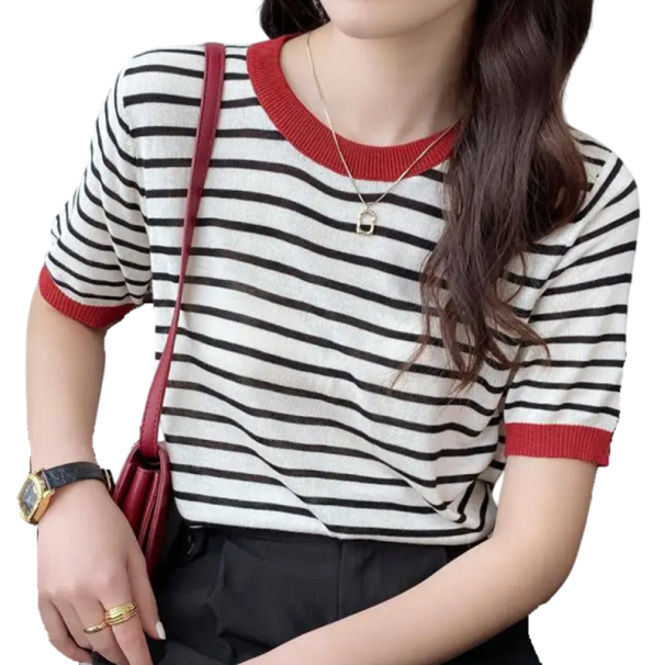 Camiseta riscada de mulher com mangas curtas Suéter elegante com decote redondo Top de moda para lazer na cidade e no escritório preto