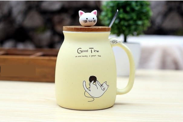 Caneca de cerâmica com tampa e colher J2547 amarelo