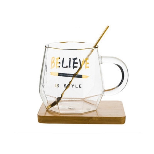 Caneca de vidro com inscrição 2