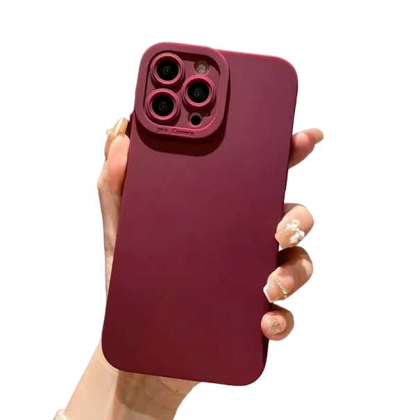 Capa de silicone mate com proteção de lente para iPhone 15 borgonha