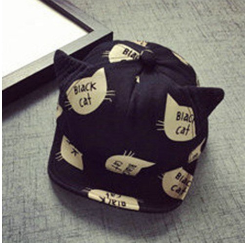 Cappellino da bambino con gattino J2458 nero