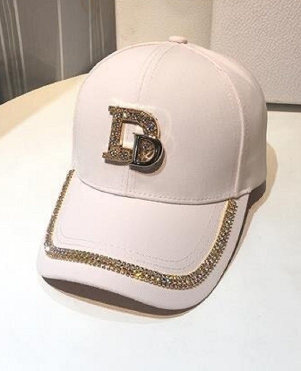Cappellino da donna con strass sul bordo della visiera Applicazione metallica con strass sulla parte anteriore Cappellino in cotone rosa chiaro