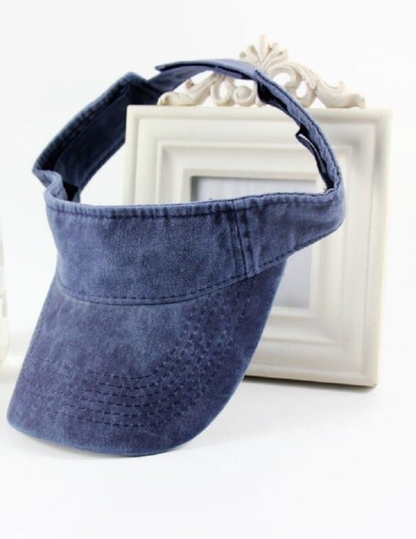 Cappello da donna in denim blu scuro