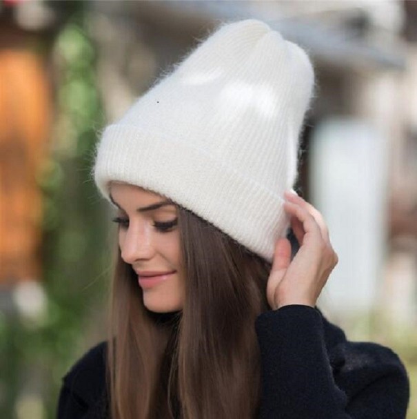 Cappello invernale da donna bianco
