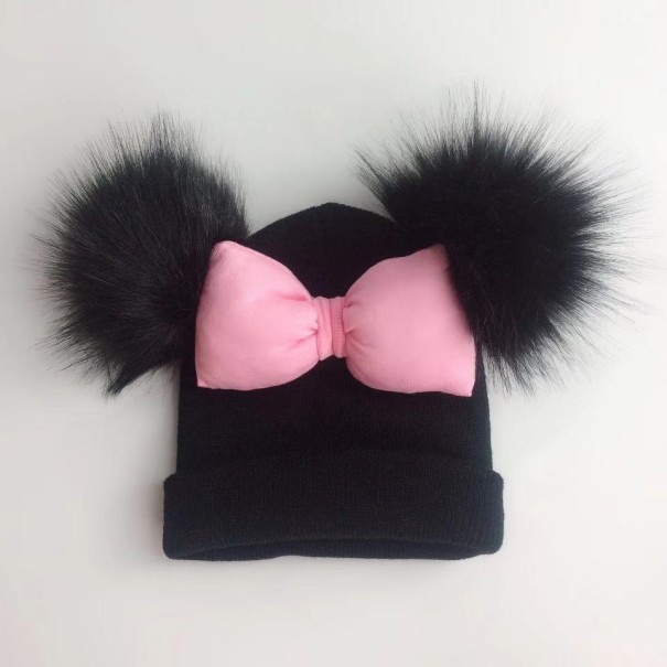Cappello invernale da ragazza con pompon 1