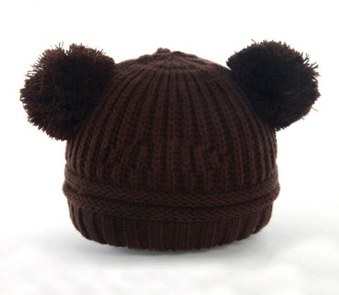 Cappello invernale lavorato a maglia per bambini con orecchie J867 caffè