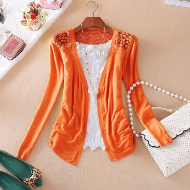 Cardigan de dama cu broderie cu flori portocale