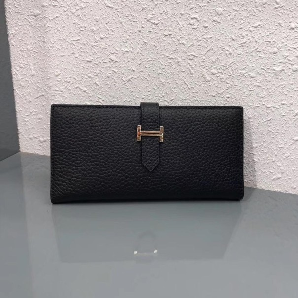 Cartera de piel para mujer con hebilla M154 negro