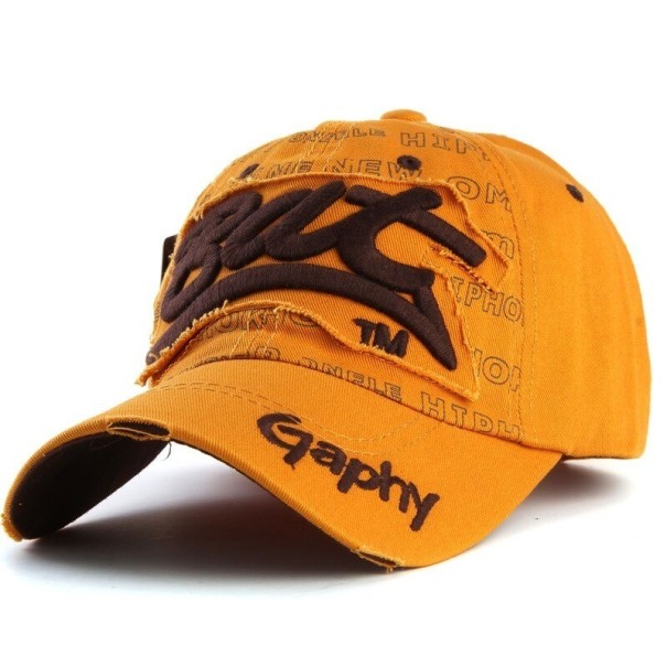 Casquette avec inscription C985 7