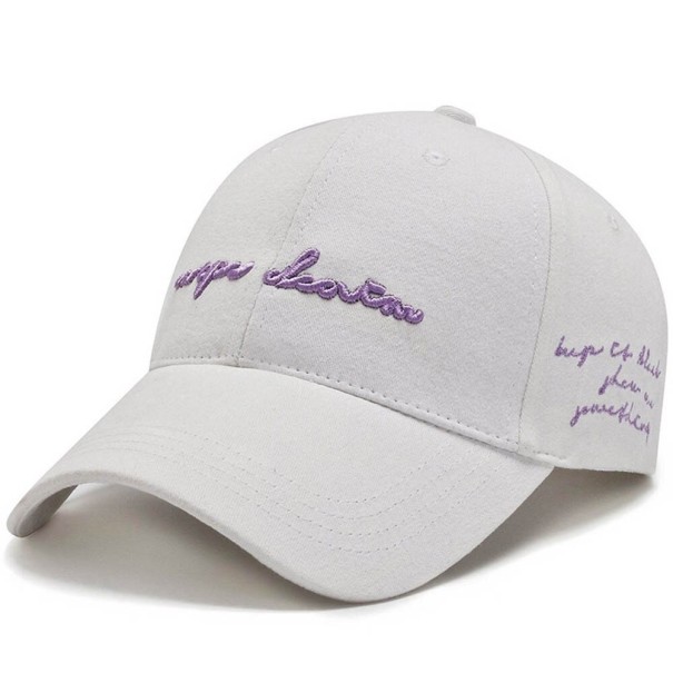 Casquette avec inscription T84 blanc