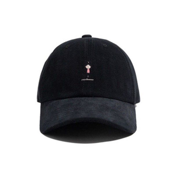 Casquette avec personnage noir