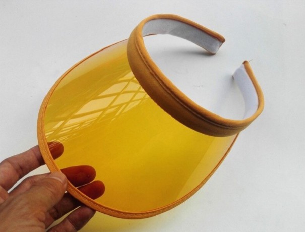 Casquette d'été jaune