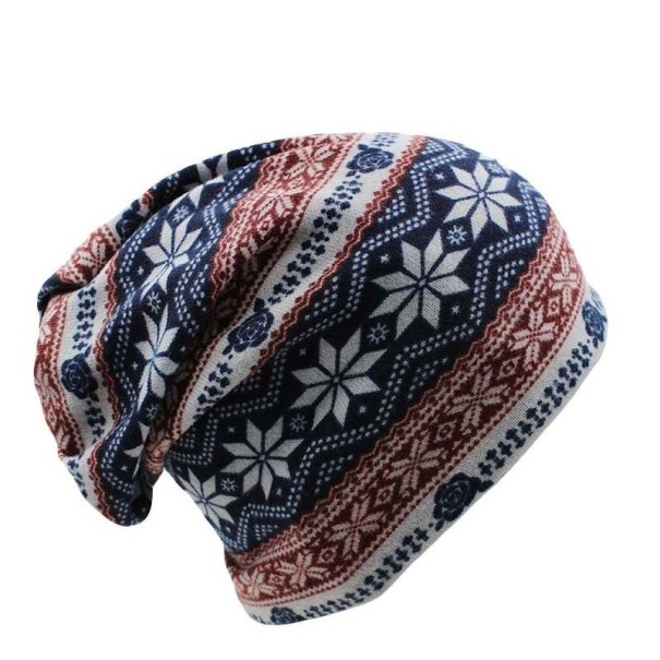 Casquette stylée pour femmes avec flocons 1