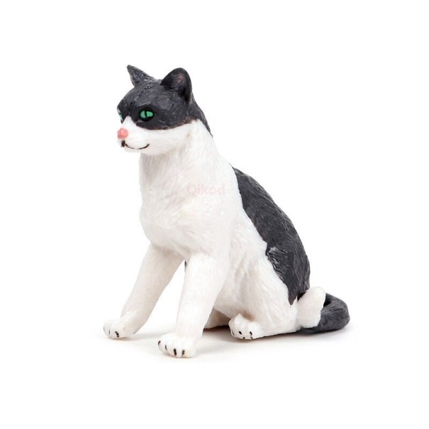 Cat Figurine A975 1