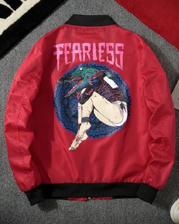 Cazadora bomber de hombre con estampado M 6 Cazadora bomber de hombre con estampado M 6