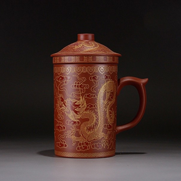 Ceainic din ceramica cărămizii