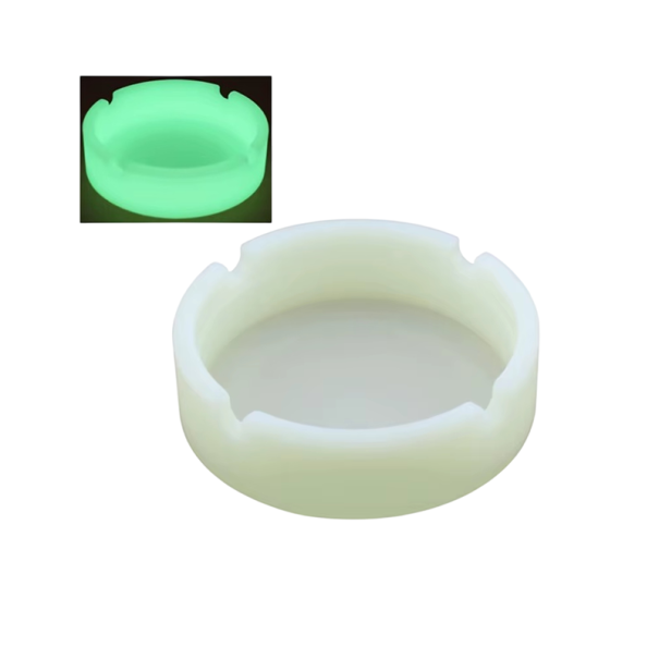 Cendrier portable en silicone 8,3 cm Lumineux la nuit Résistant à la chaleur Cendrier rond doux écologique pour maison bureau hôtel bar blanc