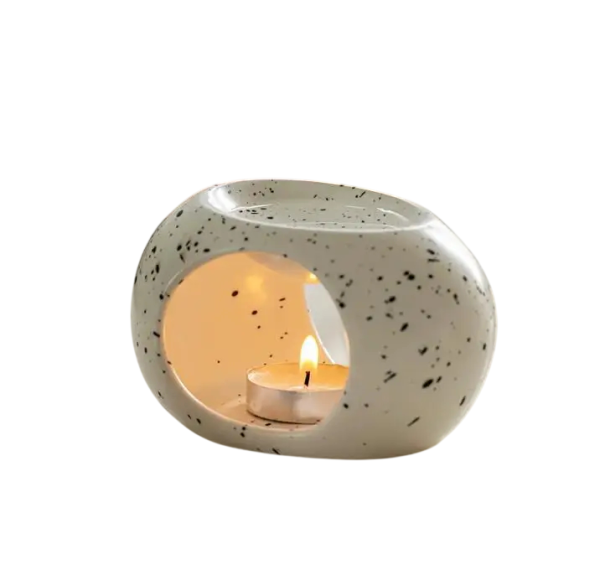 Ceramiczna lampka aromatyczna Asymetryczny design Atypowe kropki Dekoracyjna lampa na olejki i woski zapachowe Relaksacja Wnętrze 1