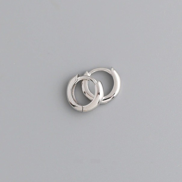 Cercei rotunzi pentru femei G137 argint 6,5 mm