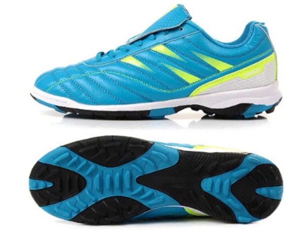Céspedes de fútbol masculino azul claro 40