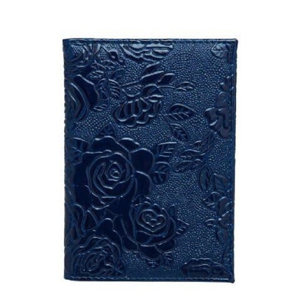 Cestovní obal na pas a doklady z PU kůže Lesklý reliéfní vzor růží po celé ploše Rozměr 14,2 x 9,8 cm Na dovolenou i služební cesty tmavě modrá